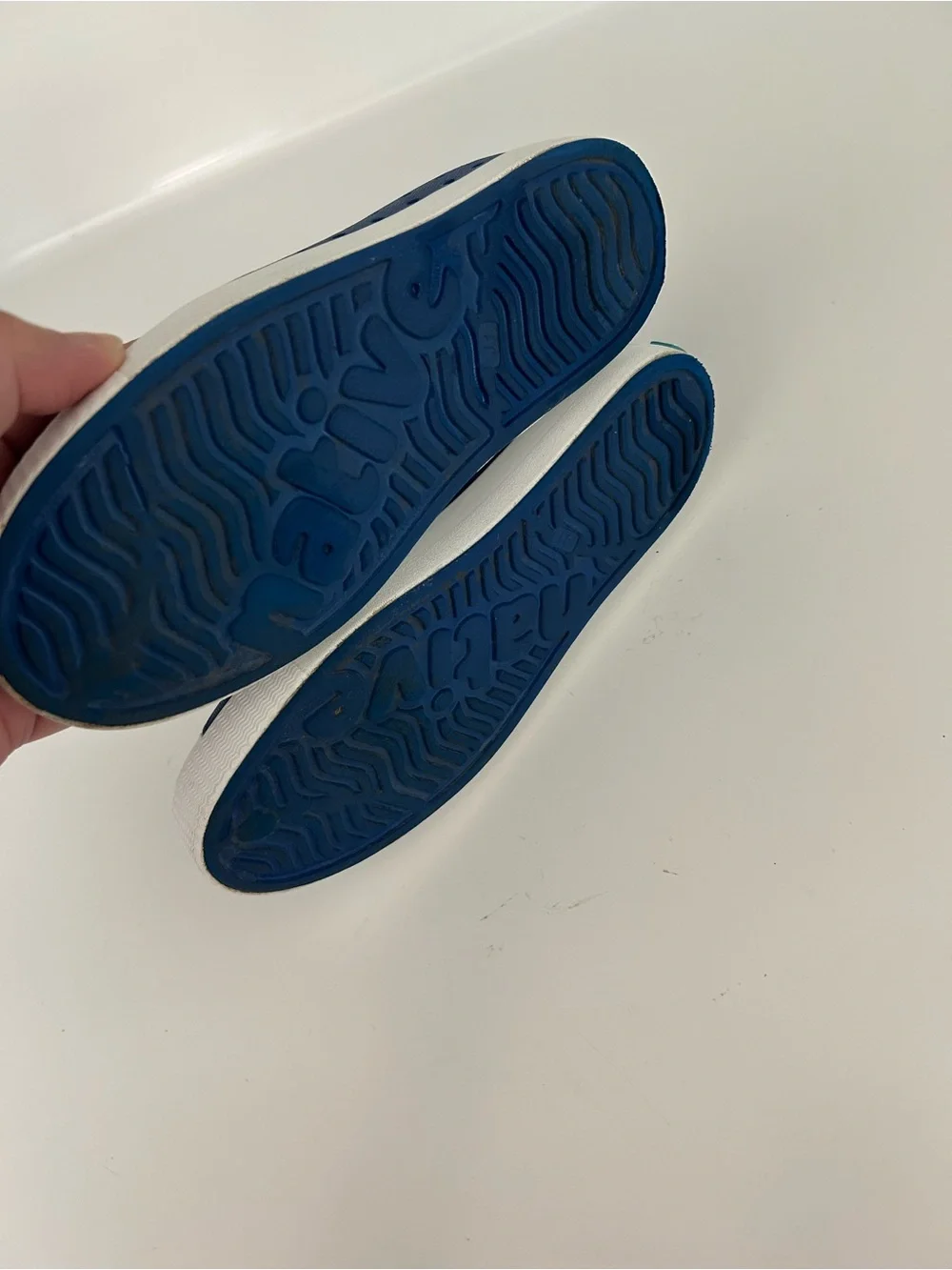 NATIVE Jefferson Slip-On Water Shoes Blue Size 1